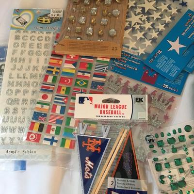 Stickermania, Tons of Stickers for Collage or Play