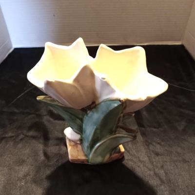 McCoy TULIP VASE