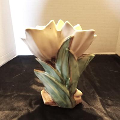 McCoy TULIP VASE