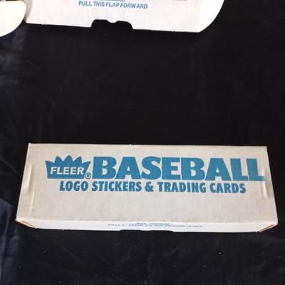 FLEER BASEBALL LOGO AND TRADING CARDS