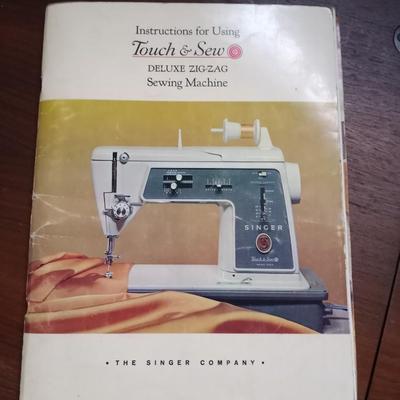 SINGER TOUCH & SEW MACHINE IN WOODEN TABLE
