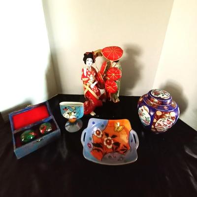 ASIAN GEISHA- DISH-CONTAINER WITH LID-BAOING BALLS