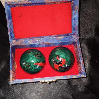 ASIAN GEISHA- DISH-CONTAINER WITH LID-BAOING BALLS