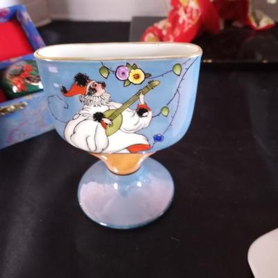 ASIAN GEISHA- DISH-CONTAINER WITH LID-BAOING BALLS