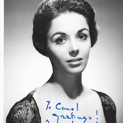 Katharine Houghton original signature