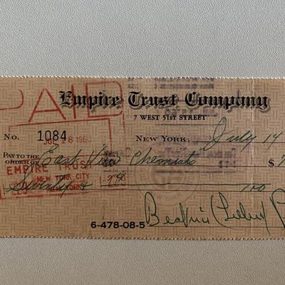 Beatrice Lillie, Lady Peel signed check
