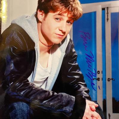 The O.C. Ben McKenzie signed photo