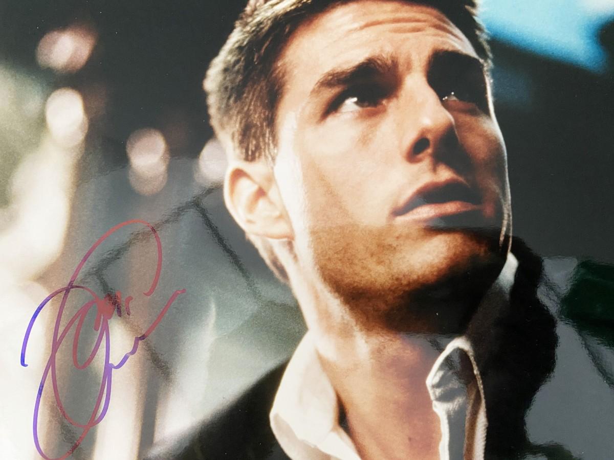 TOM CRUISE Signed Autographed Photo COA Hologram main image 0