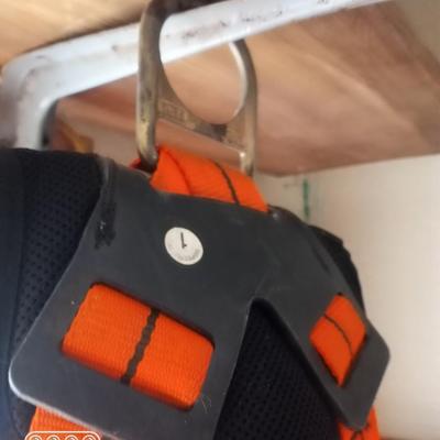 SafeWaze Fall Arrest Harness