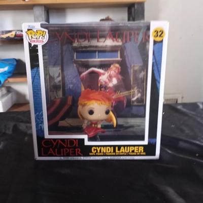 NIB BRITNEY SPEARS AND CYNDI LAUPER