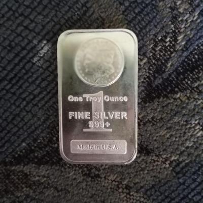 TWO ,999 FINE SILVER 1 TROY OUNCE EACH