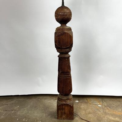 1461 Antique Newel Post Lamp
