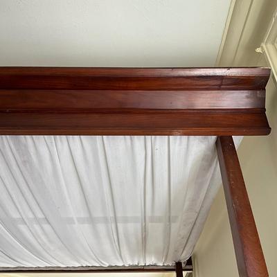 1519 Custom Antique Mahogany Canopy Bed