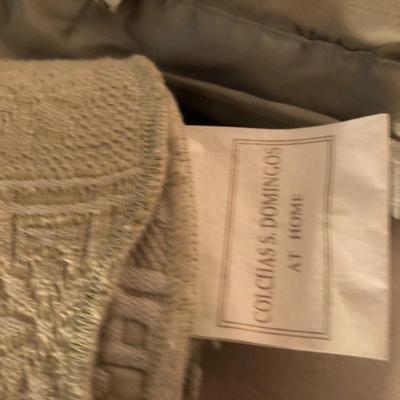 Huge Lot: Queen Bedding/Blankets/Pacific Coast Feather Co. Down Comforter - Lot 257