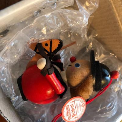 New Holiday Ornaments: Steinbach & Macyâ€™s Star -Lot 259