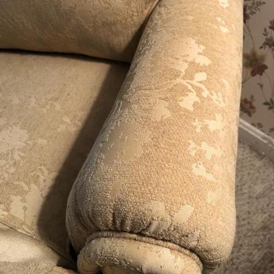 Ethan Allen Upholstered Chair 35Lx37Wx37H -Lot 268