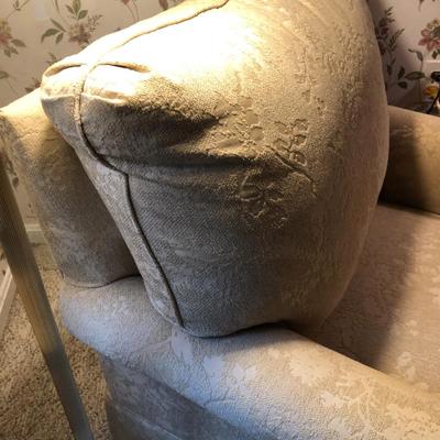 Ethan Allen Upholstered Chair 35Lx37Wx37H -Lot 268