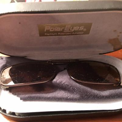 Eyeglasses & Cases - Lot 271