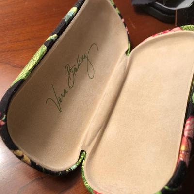 Eyeglasses & Cases - Lot 271