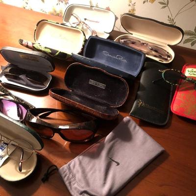 Eyeglasses & Cases - Lot 271