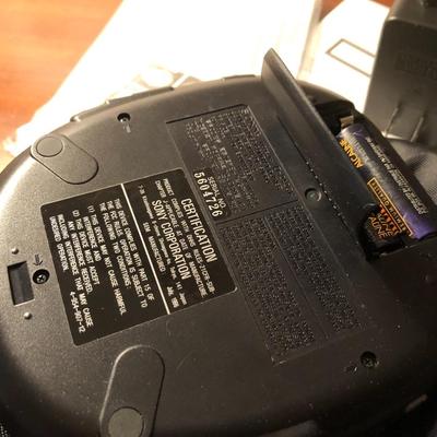 Sony Discman ESP & Sony Dream Machine -Lot 272