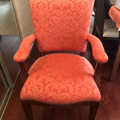 Traditional Style Chair On Casters