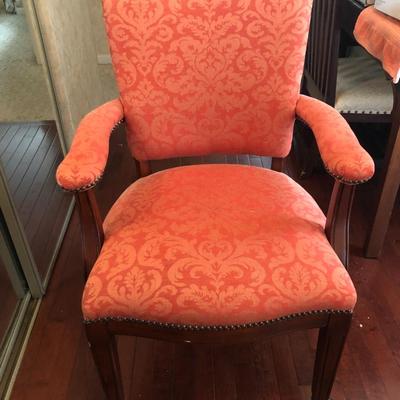 Traditional Style Chair On Casters