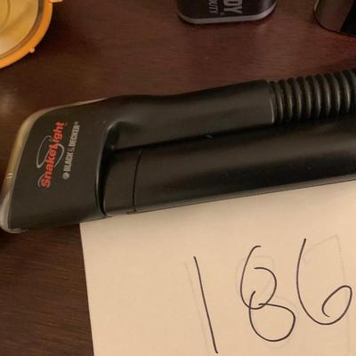 Large FLASHLIGHT Lot - 186