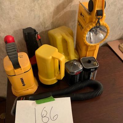 Large FLASHLIGHT Lot - 186