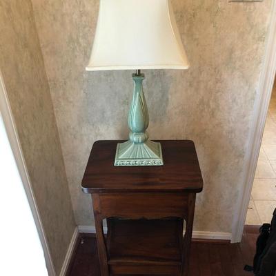 Hall Table w/ Hideaway Shelf & Lamp