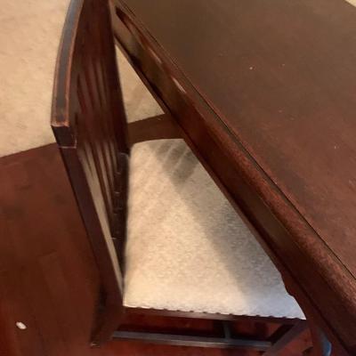 Mahogany Foyer Desk & Chair