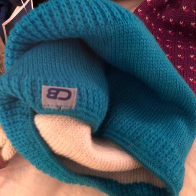 Winter Lot: Crochet Blanket/Gloves/Hats/Scarves -Lot 275