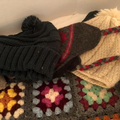 Winter Lot: Crochet Blanket/Gloves/Hats/Scarves -Lot 275