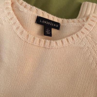 Ladies Tops Large: Lands Ends & Karen Scott -Lot 276