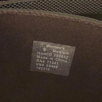 Womenâ€™s L.L. Bean Wellie & Sorel Boots (Sz 9M & 9.5) -Lot 277