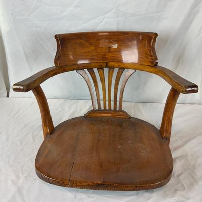 Lot 224 | Gorgeous Office Chair | No Base