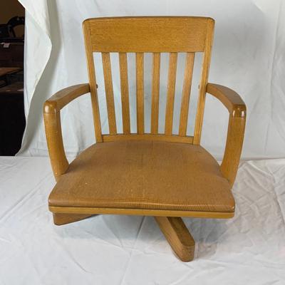 Lot 225 | Oak Office Chair