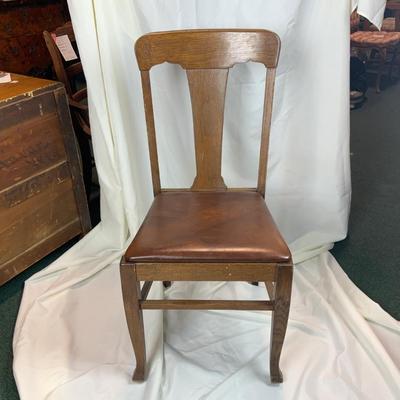 Lot 232 | Single Chair | Faux Leather