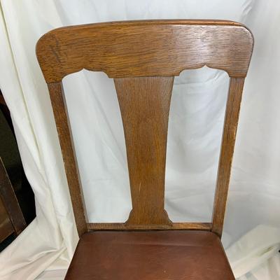 Lot 232 | Single Chair | Faux Leather