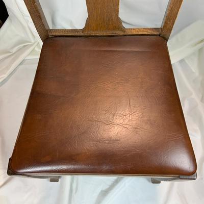 Lot 232 | Single Chair | Faux Leather