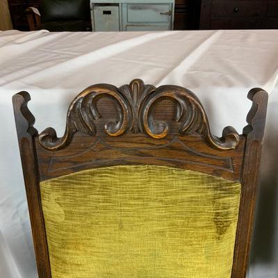 Lot 234 | SIX Tudor Dining Chairs