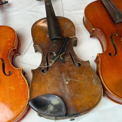 Lot 236 | Five Wall-Hanger Violins with Cases