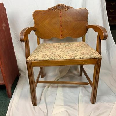Lot 239 | Art Deco Inlaid Back Vanity Chair