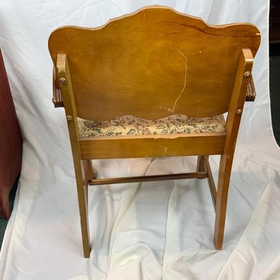 Lot 239 | Art Deco Inlaid Back Vanity Chair