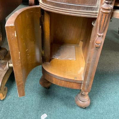 Lot 242 | Elegant Vanity or Desk