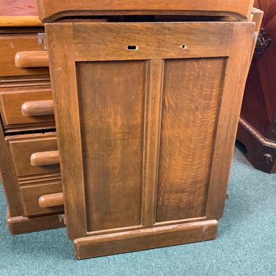 Lot 248 | Disassembled Oak Desk