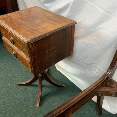 Lot 259 | Mahogany Sewing Chest