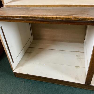 Lot 262 | Massive Vintage Store Display Unit