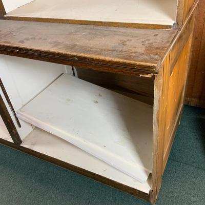 Lot 262 | Massive Vintage Store Display Unit