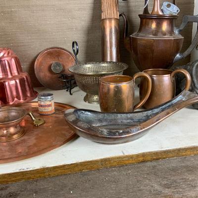 Lot 266 | 15 Copper and Metal Pieces